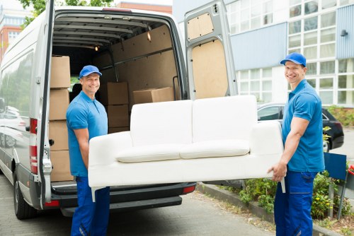 Man with van service in Mileend for local moving support