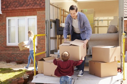 Affordable moving van service for East London deliveries