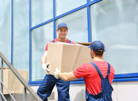 Final resolution stage in a man and van complaints procedure