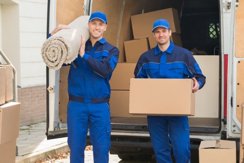 Sustainable moving service with recycling and reuse focus in Mile End