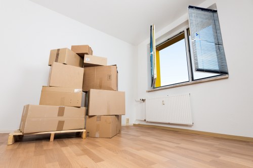 Local man and van moving service in Mile End with careful loading