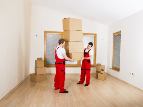 Local man with van helping with a flat move in Mile End